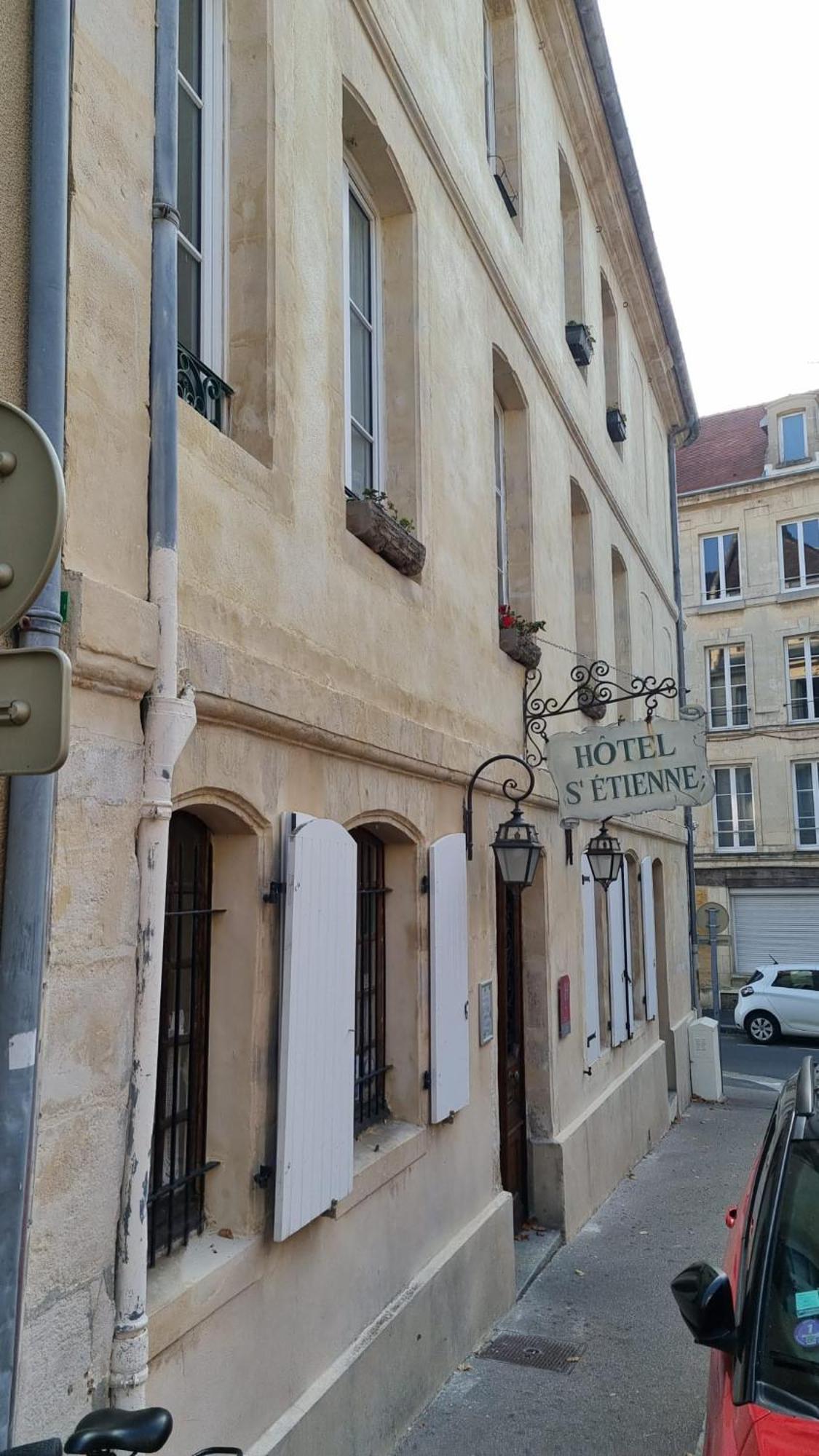 Hotel Saint Etienne Caen Exteriör bild